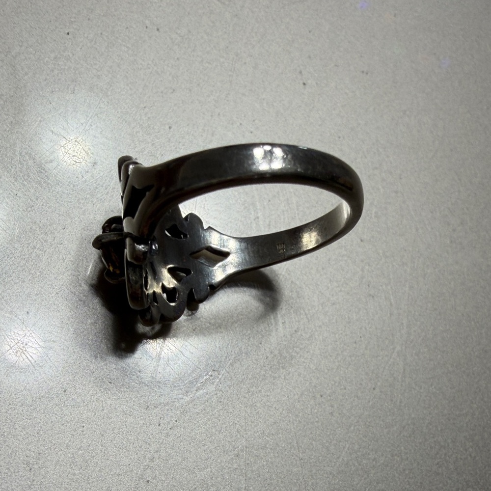 Spanish Lace Birthstone Ring - Picture 3 of 8